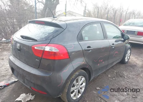 2013 Kia Rio Ex z USA, uszkodzony, nr VIN KNADN5A35D6132776